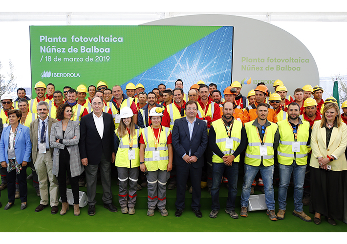 foto noticia Iberdrola sitúa a Extremadura en el centro de su apuesta renovable en Europa con 2.000 nuevos megavatios hasta 2022.